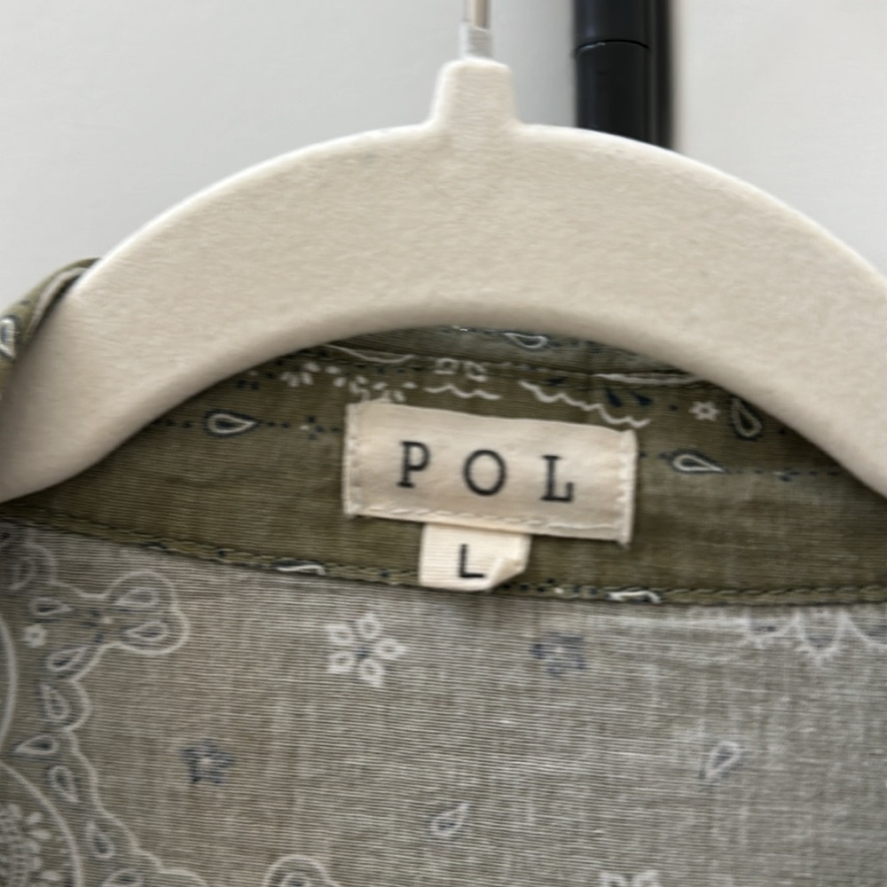 Olive green paisley button down top - Picture 3 of 4